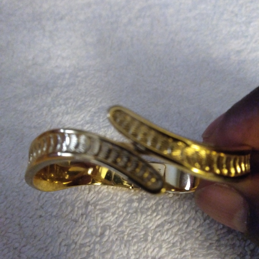 Monet Bangle - Picture 5 of 5